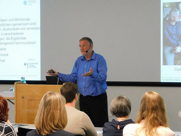 Prof. Dr. Burkhard Kümmerer