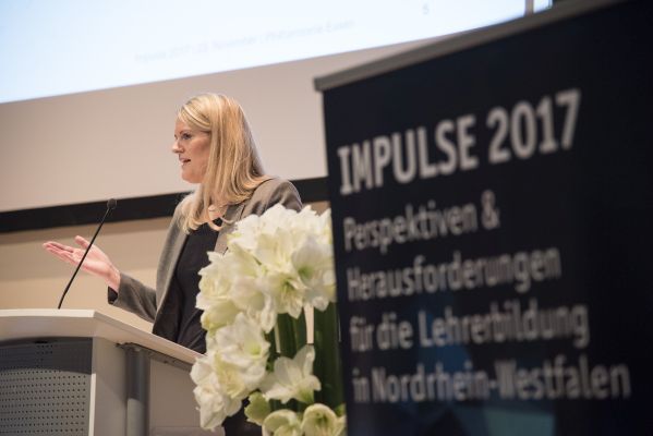 Prof. Dr. Isabel van Ackeren